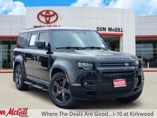 Used 2023 Land Rover Defender 130 X AWD/4WD video 1