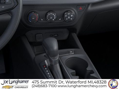 New 2026 Chevrolet Trax LS w/ LS Convenience Package FWD image 23