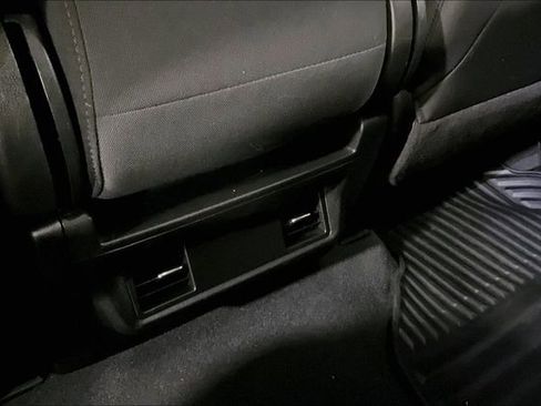 Used 2021 Chevrolet Silverado 1500 Custom image 26