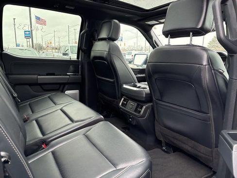 Used 2025 Ford F150 Lariat w/ Equipment Group 502A High image 13