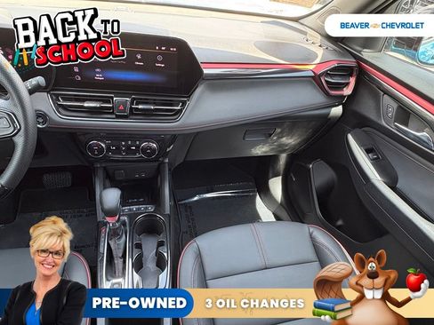 Used 2025 Chevrolet TrailBlazer RS w/ Convenience Package FWD image 17