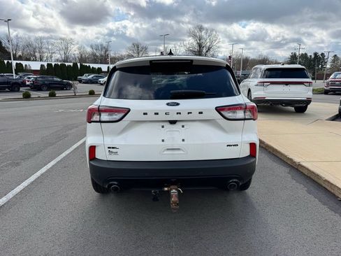 Certified 2022 Ford Escape SEL w/ SEL Stealth AWD Package image 7