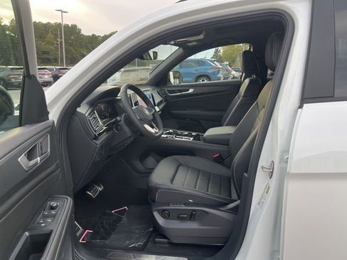 New 2026 Volkswagen Atlas Cross Sport SEL R-Line image 23