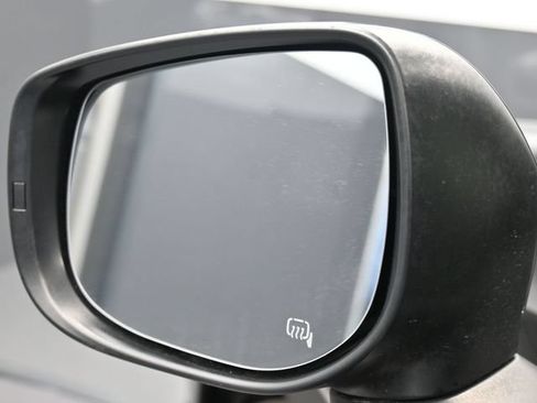 Used 2020 Subaru Forester Premium AWD/4WD image 9