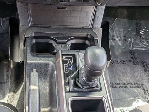 Used 2020 Toyota Tacoma TRD Sport w/ Technology Package RWD image 13
