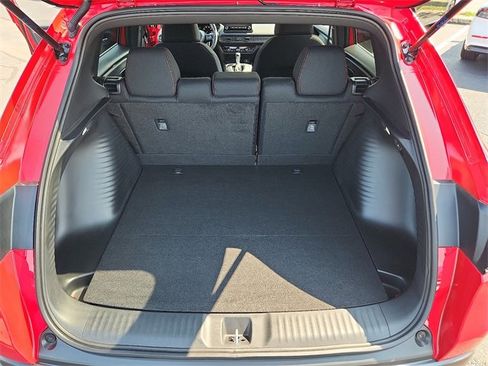 Used 2025 Honda HR-V Sport image 27