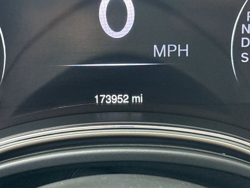 Used 2015 Jeep Grand Cherokee Overland w/ Advanced Technology Group AWD/4WD image 27