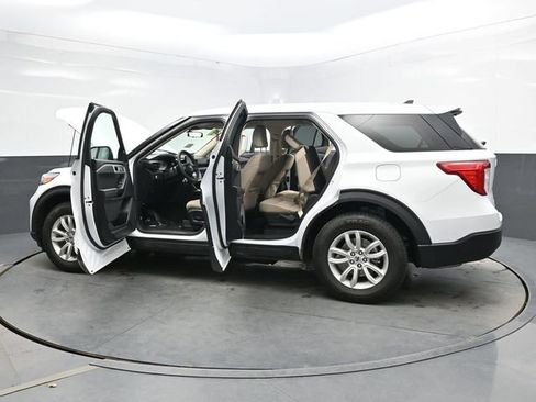 Used 2021 Ford Explorer 4WD image 43