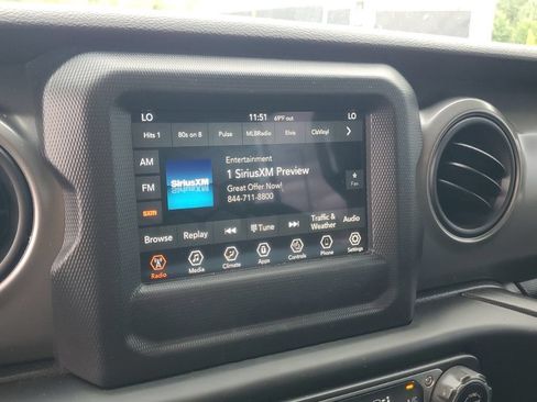 Used 2021 Jeep Wrangler Unlimited Sport AWD/4WD image 19