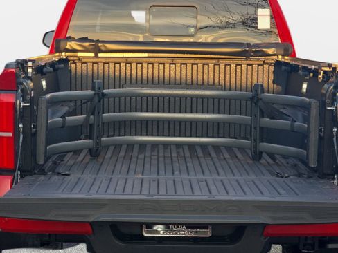 Used 2025 Toyota Tacoma Limited image 12