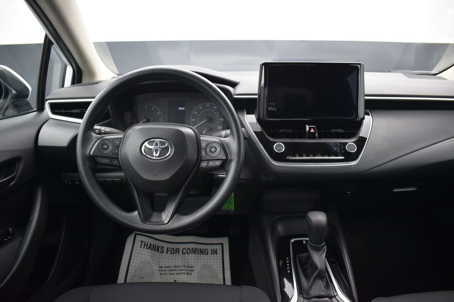 Used 2025 Toyota Corolla LE FWD image 14