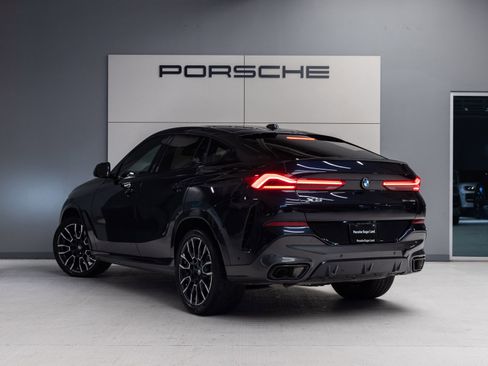 Used 2024 BMW X6 xDrive40i w/ Premium Package AWD/4WD image 3