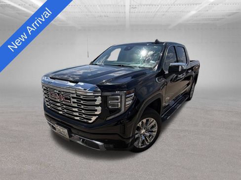 Used 2022 GMC Sierra 1500 Denali AWD/4WD image 1