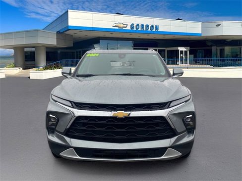 Used 2024 Chevrolet Blazer LT w/ Convenience Package image 2