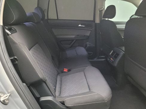 Used 2021 Volkswagen Atlas S image 19