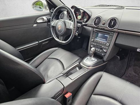Used 2011 Porsche Cayman RWD image 11