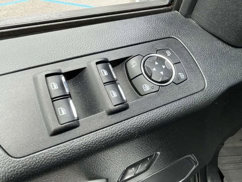 Used 2019 Ford F150 Lariat AWD/4WD image 18