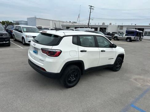 Certified 2019 Jeep Compass Sport AWD/4WD image 10