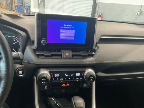 Used 2024 Toyota RAV4 XLE image 16