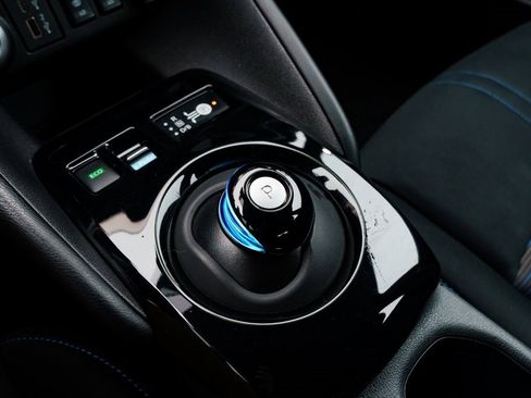 Used 2023 Nissan Leaf SV Plus w/ Protection Package image 16