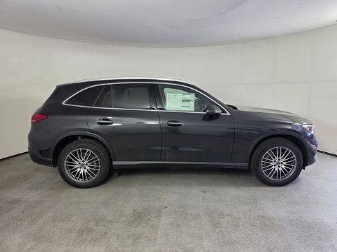 New 2026 Mercedes-Benz GLC 300 4MATIC image 3