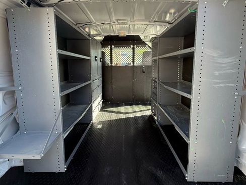 Used 2012 Ford E-150 and Econoline 150 image 13