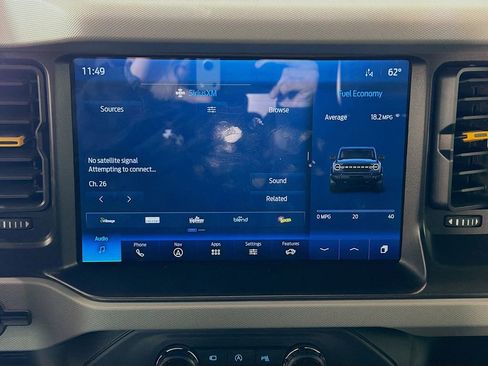 Used 2023 Ford Bronco Badlands image 16