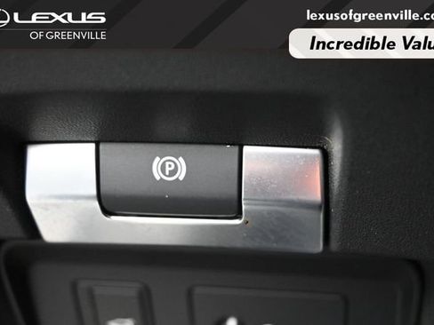 Used 2022 Land Rover Range Rover Evoque R-Dynamic SE AWD/4WD image 11