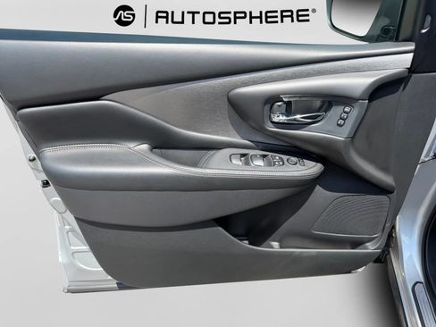 Used 2019 Nissan Murano SL w/ Cargo Package AWD/4WD image 13