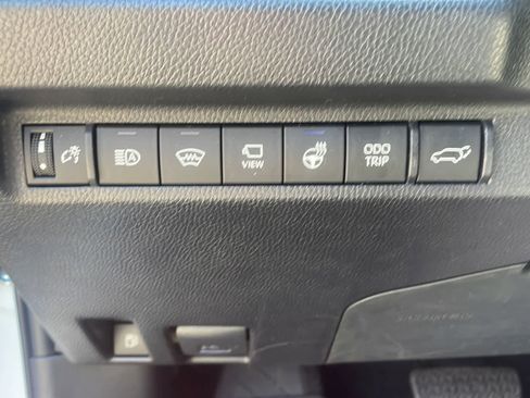 Used 2024 Toyota RAV4 XSE w/ Advanced Technology Package AWD/4WD image 16