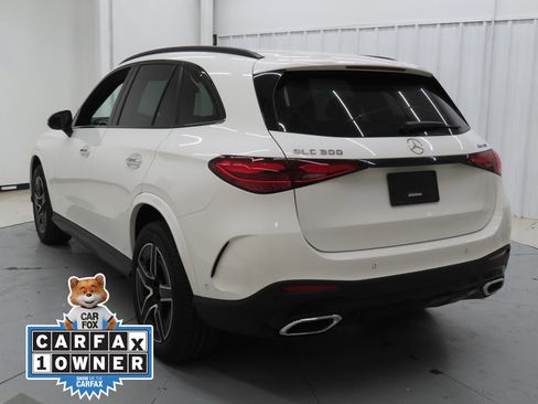 Used 2025 Mercedes-Benz GLC 300 4MATIC w/ AMG Line image 6