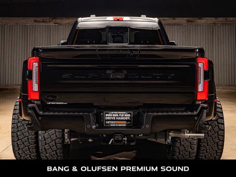 Used 2026 Ford F450 Platinum w/ FX4 Off-Road Package image 8