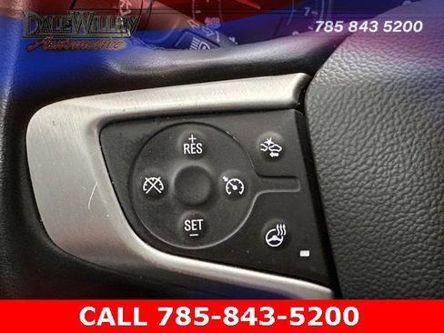 Used 2023 GMC Terrain SLT image 11