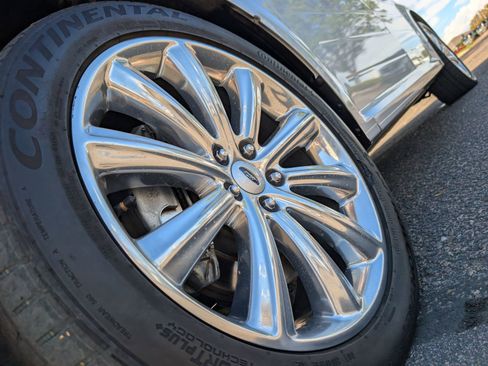 Used 2019 Ford Flex Limited w/ Equipment Group 303A image 28