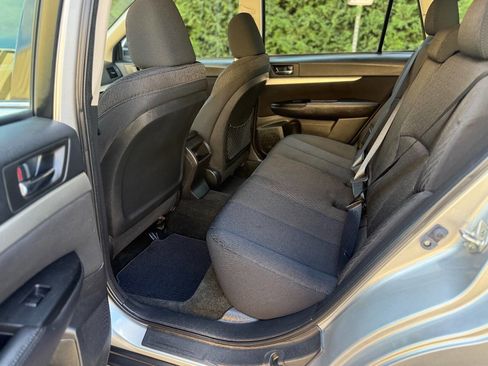 Used 2012 Subaru Outback 2.5i w/ Alloy Wheel Pkg image 26