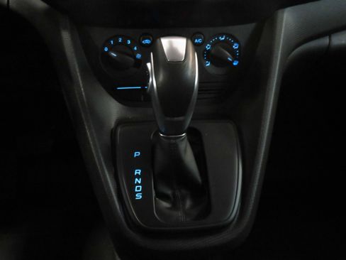 Used 2016 Ford Transit Connect XL image 36