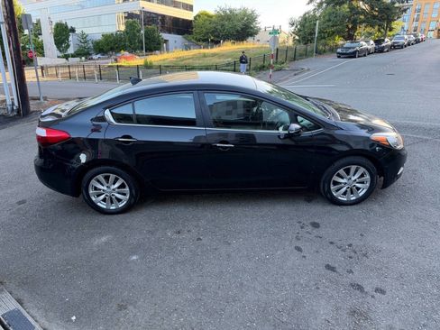 Used 2014 Kia Forte EX FWD image 8