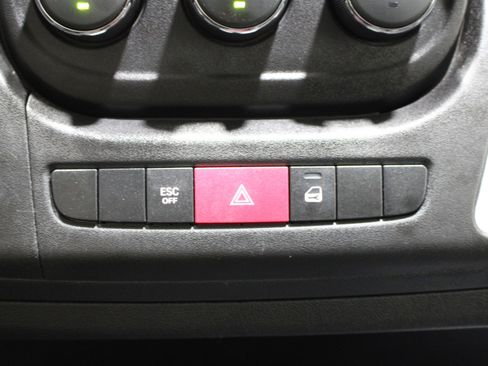 Used 2021 RAM ProMaster 1500 image 17