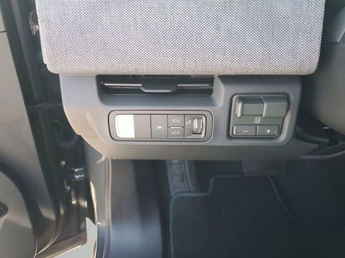 New 2026 GMC Sierra EV Elevation image 32