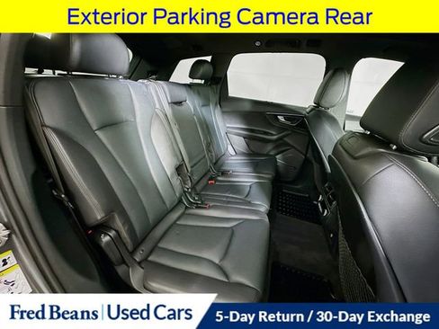 Used 2018 Audi Q7 3.0T Premium Plus w/ Premium Plus Package AWD/4WD image 36