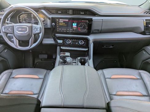 Used 2025 GMC Sierra 1500 AT4 image 15