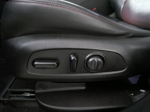 Used 2020 Chevrolet Blazer RS image 17