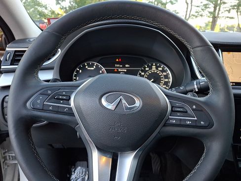 Used 2020 INFINITI QX50 Essential w/ Convenience Package AWD/4WD image 22
