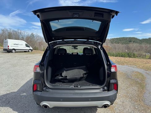 Used 2022 Ford Escape SEL image 7