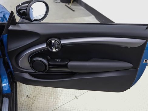 Used 2024 MINI Cooper Convertible image 22