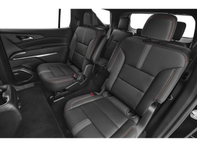 Used 2026 Chevrolet Traverse RS w/ LPO, Floor Liner Package FWD image 15