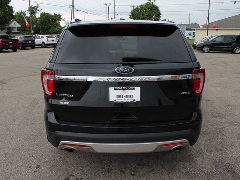 Used 2017 Ford Explorer Limited w/ Equipment Group 301A AWD/4WD image 4