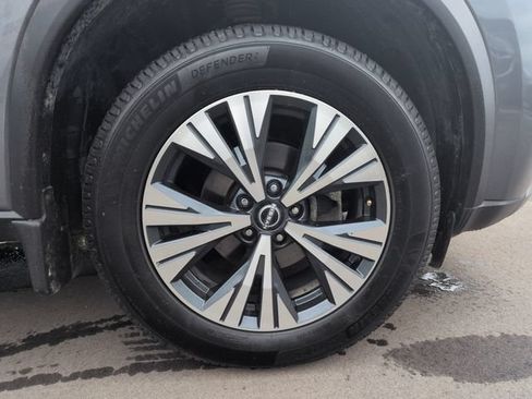 Used 2022 Nissan Rogue SV w/ SV Premium Package AWD/4WD image 13
