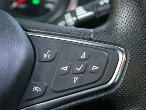 Used 2021 Chevrolet Malibu LT image 15