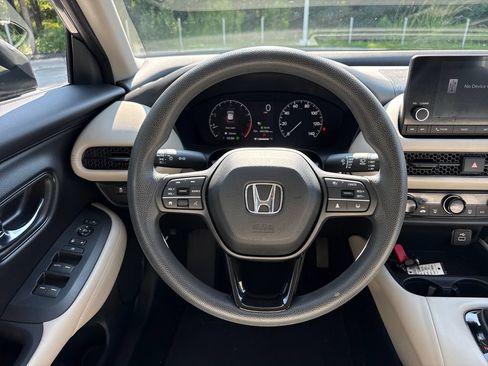 Certified 2023 Honda HR-V LX image 21